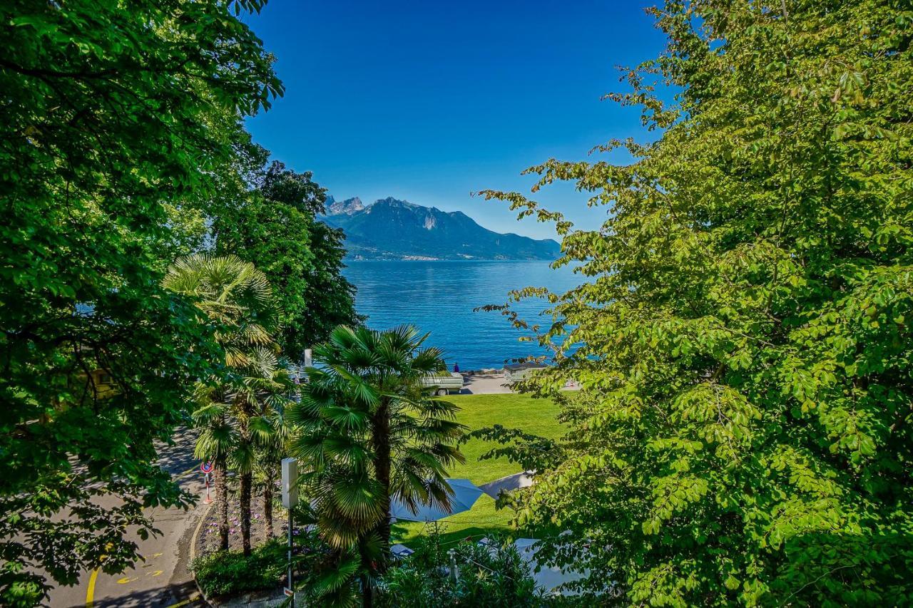 Apartment Soft Glam 1-bedroom Appt - & Mountain View
